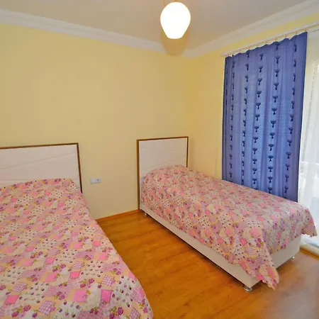 빌라 Bodrum Flamingo 4 Bed 4 Bath Duplex Holiday With Seaview *