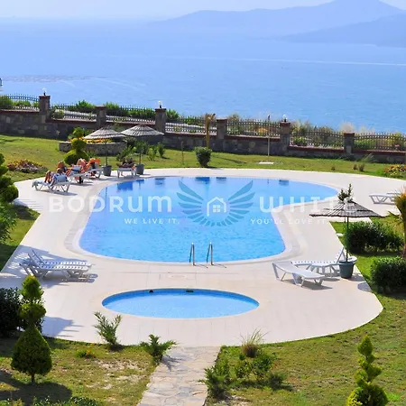Villa Bodrum Flamingo 4 Bed 4 Bath Duplex Holiday With Seaview